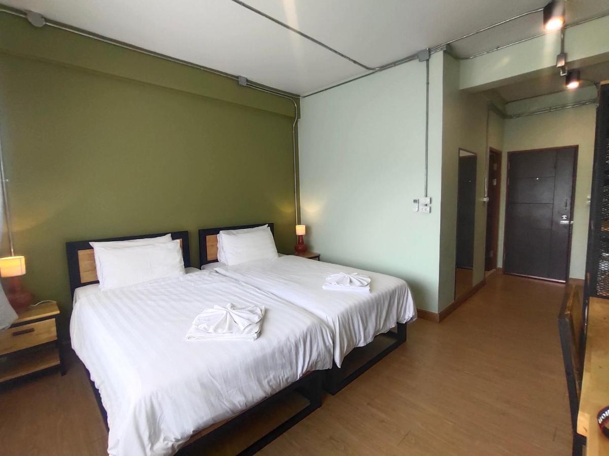 Nai Wiang Poshtel Hostel เชียงใหม่ ภายนอก รูปภาพ