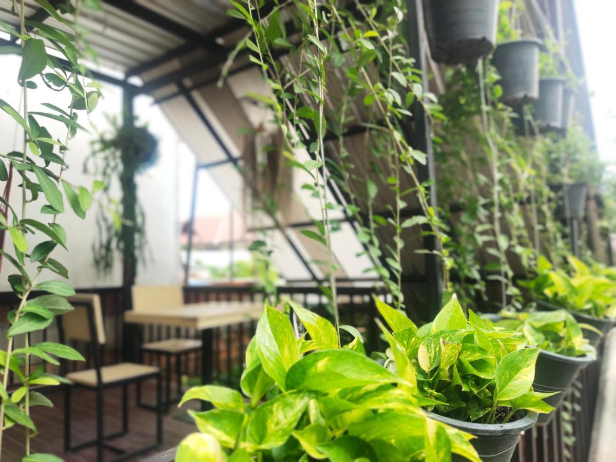 Nai Wiang Poshtel Hostel เชียงใหม่ ภายนอก รูปภาพ