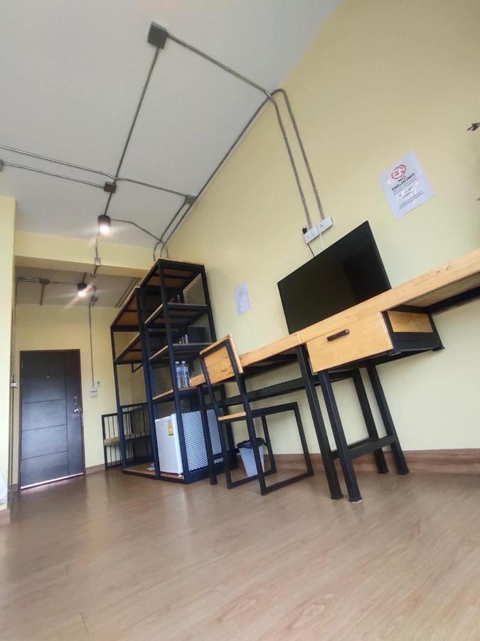 Nai Wiang Poshtel Hostel เชียงใหม่ ภายนอก รูปภาพ