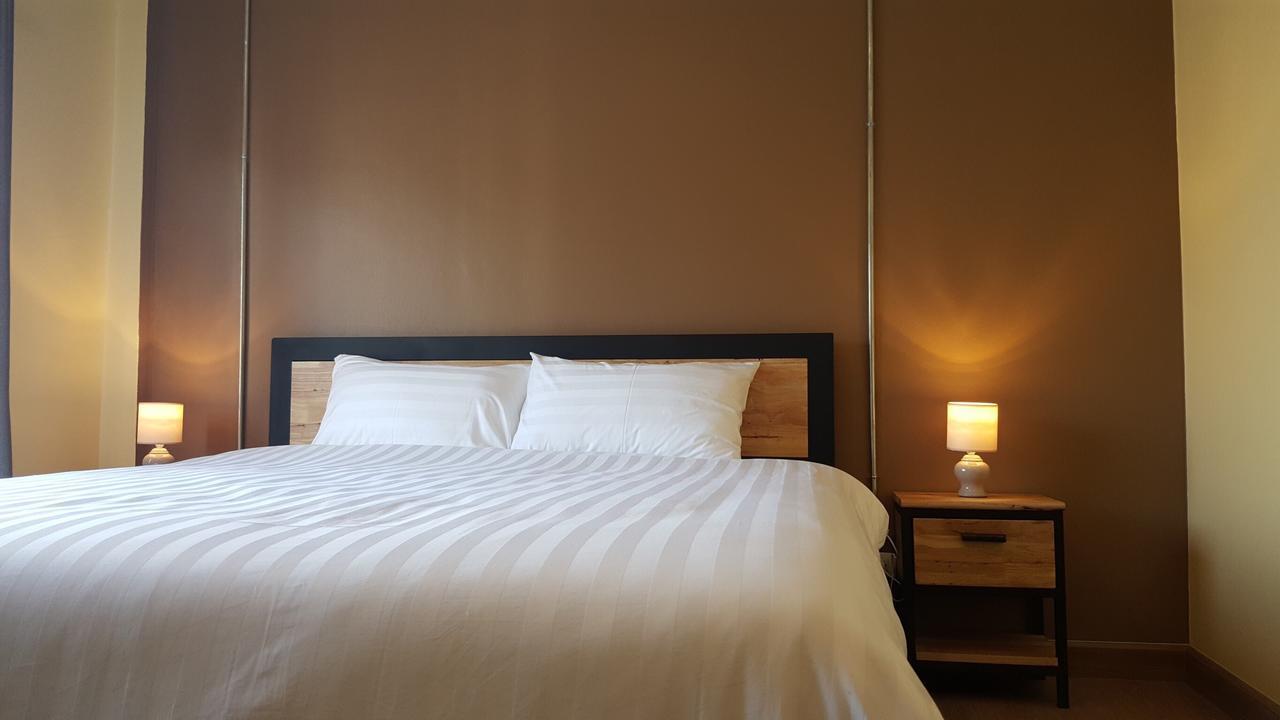 Nai Wiang Poshtel Hostel เชียงใหม่ ภายนอก รูปภาพ