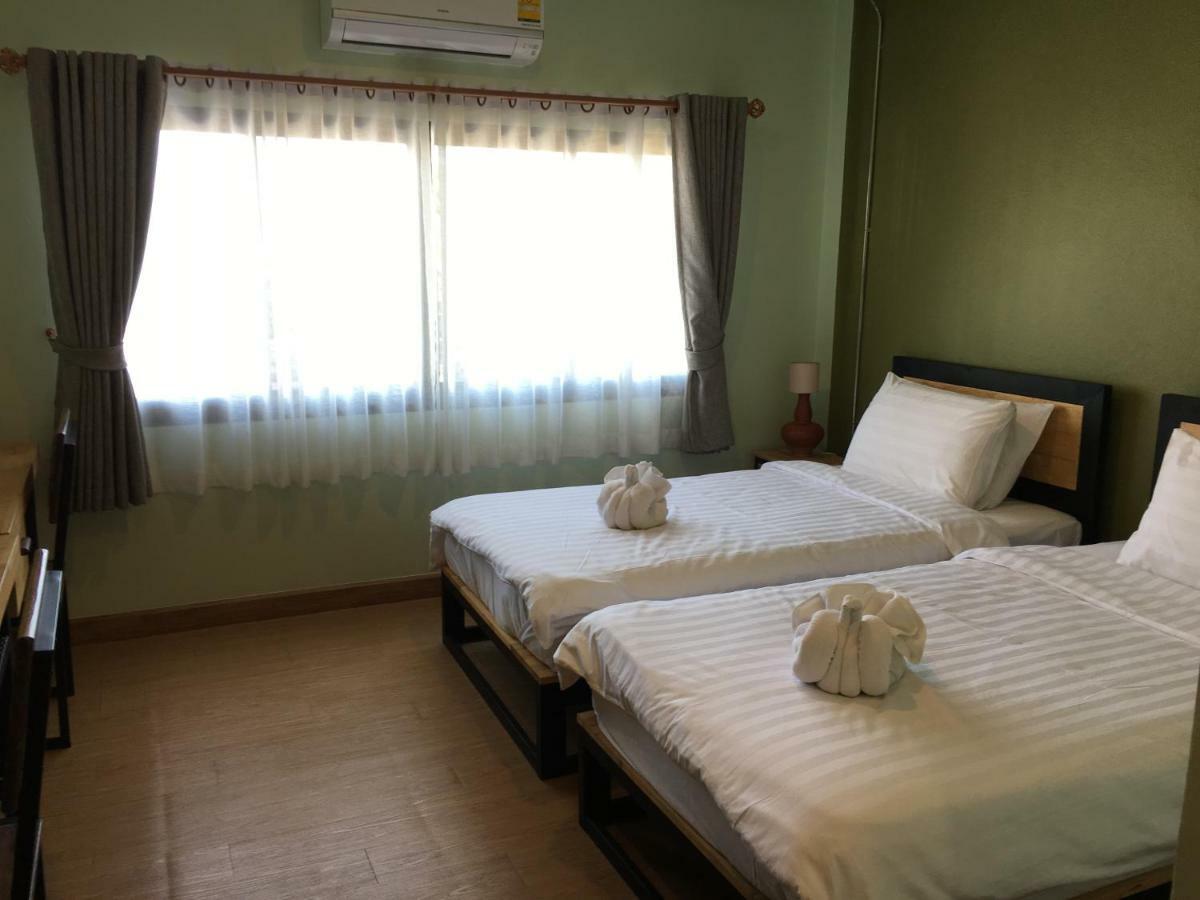 Nai Wiang Poshtel Hostel เชียงใหม่ ภายนอก รูปภาพ